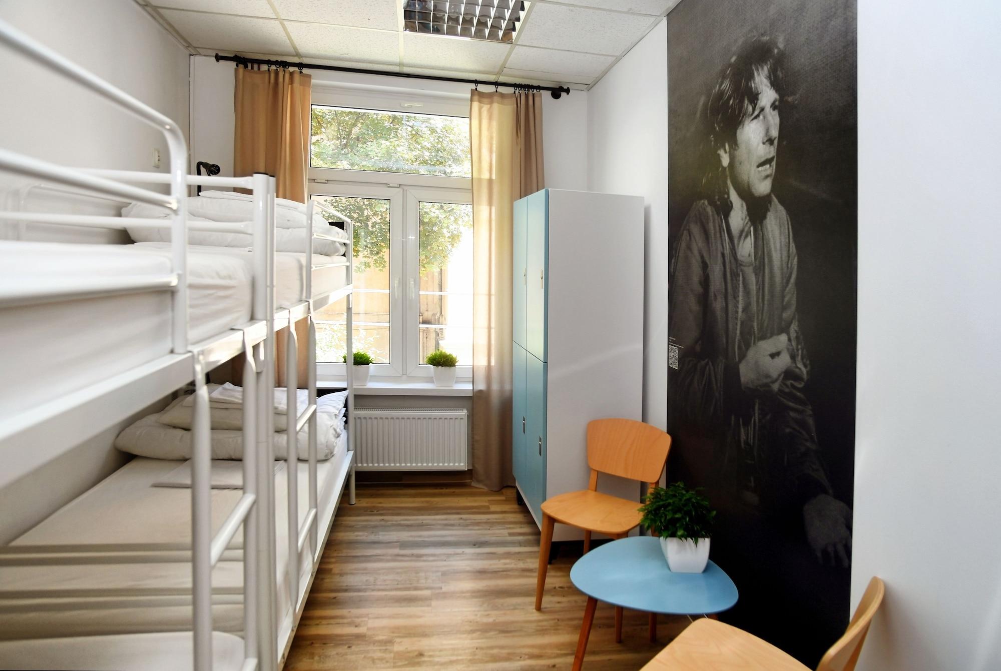 Warsaw Hostel Centrum Private Rooms & Dorms Екстериор снимка