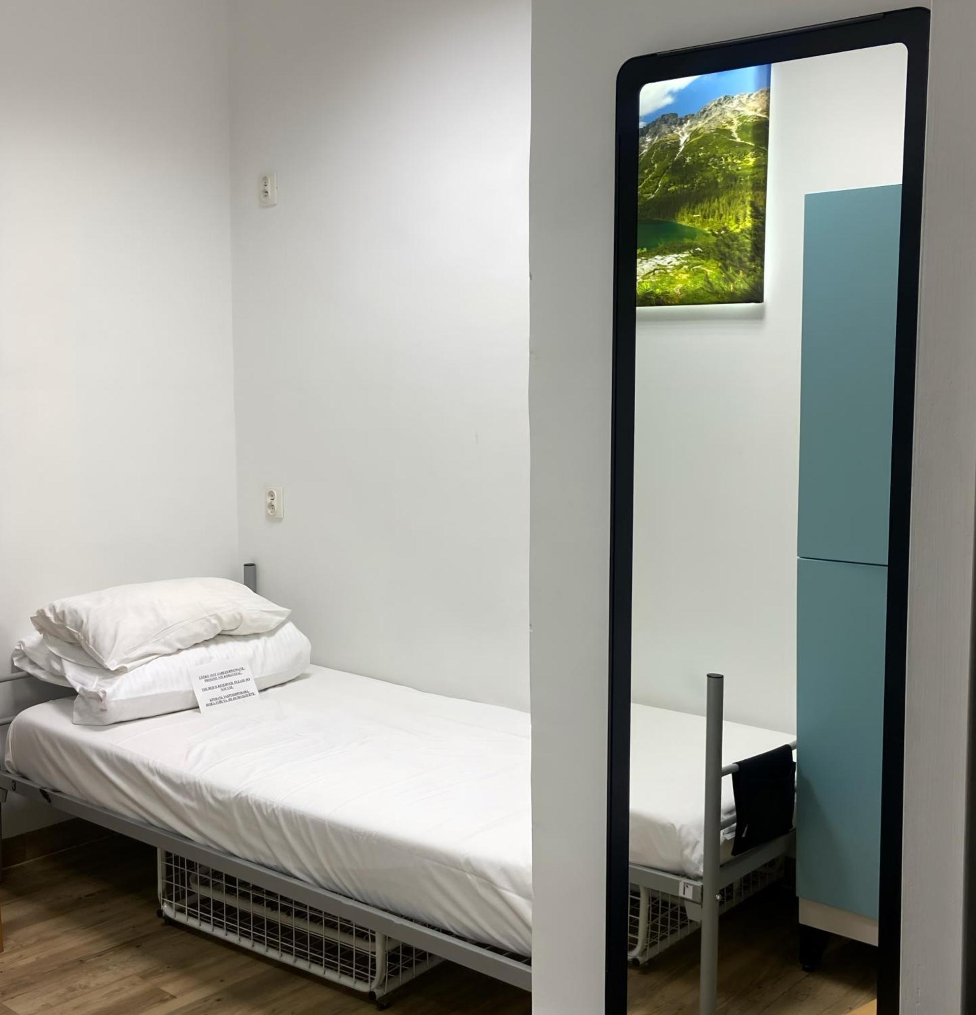 Warsaw Hostel Centrum Private Rooms & Dorms Екстериор снимка