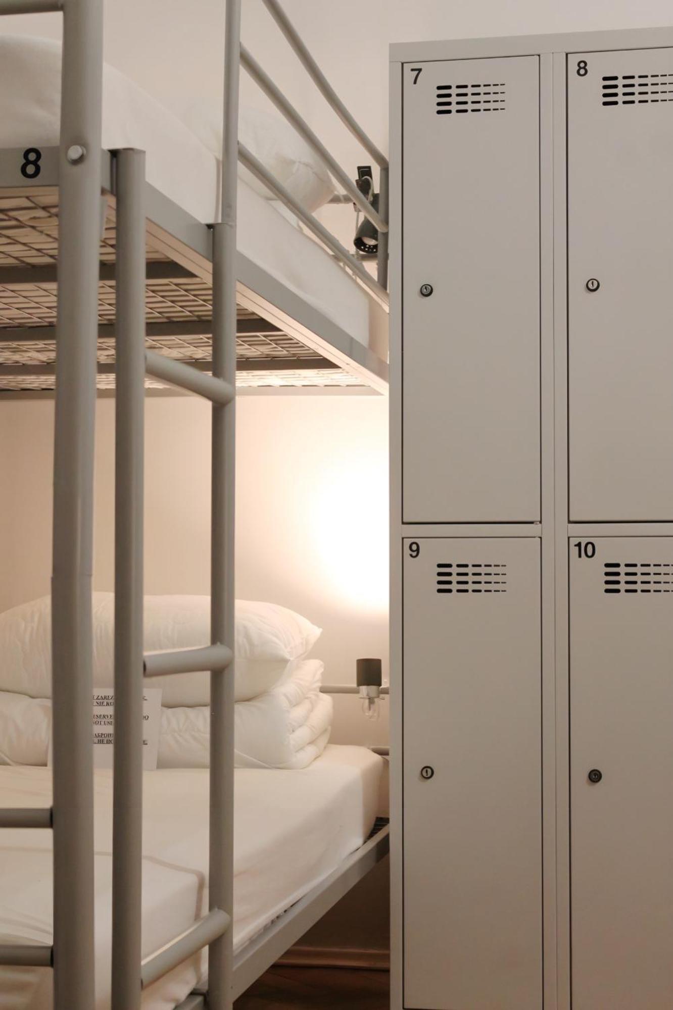 Warsaw Hostel Centrum Private Rooms & Dorms Екстериор снимка