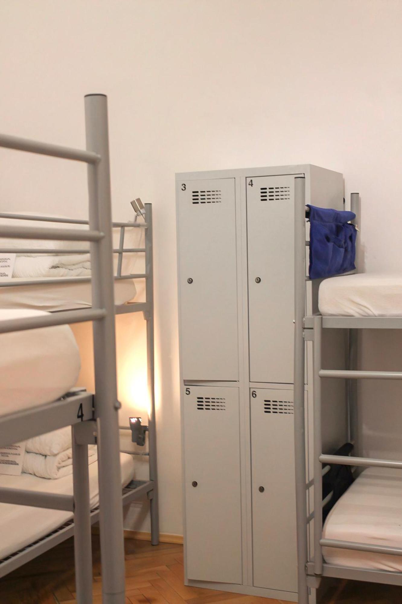 Warsaw Hostel Centrum Private Rooms & Dorms Екстериор снимка